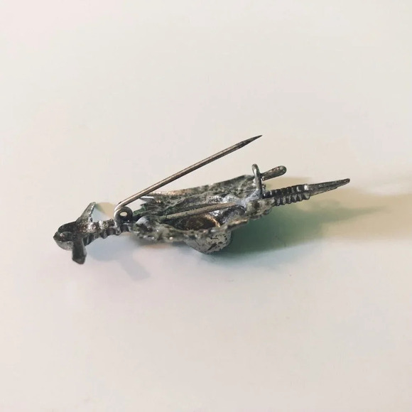 Vintage Valkenburg Lapel Pin Souvenir Badge  Netherlands - Picture 7 of 11